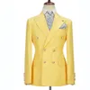 Blazer Hombre Yellow Cost For Men Chic Terno Terno Double Breasted Wedding Elegant Full Set Male Male 2 pièces Pantalon Pantalon 240407