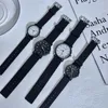 Polshorloges Simple Black White Quartz kijkt vrouwen minimalistisch ontwerp siliconen band polshorloge big dial dames mode creatief horloge