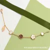 Peoples Choice, wesentlich hoch sieben Sterne Ladybug Blumenarmband 18k Roségold mit gemeinsamem Vnain