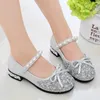 Spring Children Shoes Girls Princess Dance Sandals Kids Shoes Glitter Leather Fashion Girls Party Dress Wedding Shoes 240417