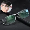 Solglasögon Mäns läsglasögon multifokala presbyopiska anti-blå ljus 2024 Retro för kvinnor