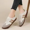 Chaussures de luxe plates Femmes automne classiques de baskets en cuir en cuir rétro basse dentelle - up Casual rond toe gris blanc 240412