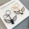 Keychains Opal Eagle Spreading Wings Retro Metal Kelechain Men Car Crystal Bijoux Bijoux ACCESSOIRES CADE