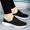 Walking Shoes Women Men Fitness Summer Mesh Sports Outdoor Flats Light Breathable Slip-On Sneakers Black Soft Size 35-47
