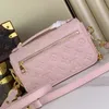 Explosion New Women's Pochet Te Meti s East West M47045 Opal Pink Signature S-Lock Stängning 3 Inside Sparkes Handbag Stylish Crafted Short Chain präglad lyx