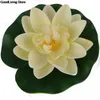 Gartendekorationen 1pc Eva Plastik 10 cm künstlicher Lotus Wasser Lilie schwimmende Blumenteich Tank Pflanze Ornament Home Gartenteich Dekoration