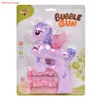 Bolsa brincalhona crianças unicórnio pistola de bolhas brinquedo fofo iluminado animal de sabão de sabão de spray elétrico Bubbles de Natal AB04 240416