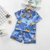 Sommer Kids Ice Seiden Pyjama Set Baby Boys Girls Seiden Satin Strickjacke Kurzärmeles 2pcs Sets Kinder lässig Home Nachtwäsche 240410