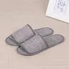 Slippers 2024 Fashion simple Unisexe El Travel Spa Men de portable Disposable maison invitée en lin intérieur pantoufle