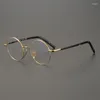 Lunettes de soleil Frames Japonais Rétros Renais à la main Glasse en titane Hommes Myopie optique Eyeglasse Femmes Spectacles de prescription ultralégieux Spectacles