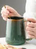 Tasses 700 ml Europe rétro en céramique tasse avec cuillère Coffee Creative Office Tea Drink Drinkware Couples Gift Tasse pour tasses Bar