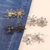 Broşlar Yeniden Kullanılabilir Moda Adjsutable Örümcek Ağ Bel Kelebek Toka Pantolon ve Etek için Dikiş Yok Gerekli Metal Kot Düğmesi