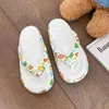 Slifor Flip infradito fuori casa in casa nera in casa sandali femminili e donne sulla spiaggia morbide scarpe kawaii sottili graziose punta aperta 39