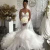 Sweetheart Bridal sjöjungfru klänning klänningar halsringning bröllop spets applikation ruffles strand svep tåg skräddarsydd vestidos de novia plus storlek