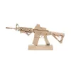 총 장난감 1 3 저격수 모델 분해 된 AR15 SUBMACHINE GUN MINI 소총 목재 M416 핸들 펜던트 권총 성인 어린이 선물 T240428