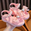 Sandálias Novo verão Bonito de decoração de miçanos para 2-8 meninas crianças chinelas de chinelos não deslizantes