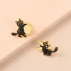 Schwarze Katzen Emaille Pin Sun Moon Punk Magie Custom Broschen Rucksack Revers Pin Badge Schmuck Geschenk Feids Accessoires