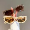 Солнцезащитные очки винтажные кошачьи глаза женщины Новая мода нерегулярная градиентная градиент оттенки роскошные бренд дизайнер велосипедный солнечный бокал H240429