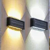 Decoraciones Lámparas solar LED luces de pared impermeables al aire libre para la decoración del jardín lámparas de paisaje hacia arriba y abajo de la luz luminosa luz de la luz del sol
