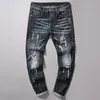 Elastik Marka Erkekler Denim Jeans Hole Rem Street Moda Yaması Modeli İnce Fit Serin Günlük Varış Hip Hop Pants 240420