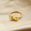 Of Love Design Sense Promise Ring Gold Collection Exquise et Luxury Cold High Grade Sensible Minimaliste et Sentille avec des anneaux originaux