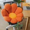 Ins Flower Cushion Söt blommaform Plushstol ryggstöd Kreativ sittande kudde för sängbilssoffa Pad Heminredning leveranser 240424