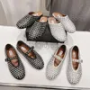 2024 New Designer Ballet Shoes Womens Casual Flats Designer Sandals Slippers Round Head Rhinestone Boat Sandal Luxury Leather Riveted Mary Jane Shoe