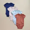 Rompers Baby Rompers Summer Solid Infant Boy Jednostko-nowo narodzone bawełniane ubrania Baby Girl Bodysuit Onesies H240429