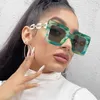 Sunglasses 2024 New Fashion Women Square Sunglasses For Ladies Modern Luxury Brand Designer Sun Glasses Vintage Metal Chain Eyewear Shades T240428