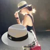 Ampia brim Hats Bucket all'ingrosso di Bob Ricard Sun Hat Ribbon Straw Summer Panama Outdoor Party Picnic Sunset Basin per nuovi uomini e donne Q240427