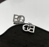 Nieuw ontworpen dames oorbellen Studs oormanchet gletters hangers 18k goud vergulde anti allergie dames vol diamant oren clip designer sieraden de018628792