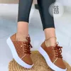 Chaussures décontractées Femme pour femmes Lace-Up Utility Sneaker Taille 43 Couleur solide 2024 Femme Sneakers Designer