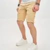 Letnie stylowe rozryte splicing mężczyzn Slim Fit Denim Shorts Street Style Straight Male Jean pięciopunktowe spodnie 240428