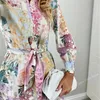 Boho ispirato con stampa floreale multicolore abbigliamento estivo bottoni da donna a maniche lunghe con cintura abito da donna elegante 240416