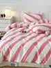 Beddengoedsets 2024 Ontwerp Comfortabele stof Solid kleuren Quilt Cover Set Dubbele dekbed tweepersoonsbed