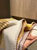 Luxury bewegwijzering topkwaliteit deken echt kasjmier en echte wol comfortabele gooi dekens dikker en groot formaat 145*210 cm home mode decoratie dekens cadeau