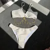 Kvinnors badkläder kvinnor 2st sexiga bikini baddräkter baddräkter set sommarstrand guld metall kedja sling bh toppar thong bottoms brasilian
