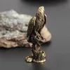 イーグル彫像彫刻手作りクラフト飾りヴィンテージ銅鳥の置物ホームオフィスデスク動物装飾240418
