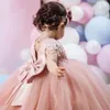 Fleur Lace Blush Rose Per perle Cap Sleeves Little Girl Wedding bon marché Communon Pageant Robes robes F