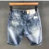 Summer Mens Korean Fashion Hole Bands Balts de denim Breas Blue Blue Cargo Jeans Shorts pour hommes 240428