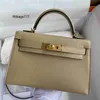 Les sacs à main KY L Le sac de deuxième génération est fait de cuir de chèvre de couleur pure avec un fil de cire à épaule unique et à la main cousu mini sac pour femmes polyvalentes