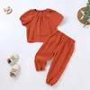 Pyjamas LDREN-Kleidungsstücke 0-4T Summer Kids Solid Pyjamas Anzug Jungen Mädchen Kurzhülse Tops Hosen Leinen Baumwoll 2pcs Set H240429