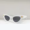 Lunettes de soleil Femmes Innovantes Fode innovante Design étoile des concepts de chats Cat Eyewear Business Travel UV400 LUMPES DE LUXE