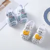 Sandales bébé sandales 0-1y baby dot chaussures simples peu de dauphin motif de chaussures de tissu décoratives