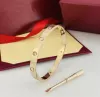 Bracciale designer 18k coppia d'oro di alta qualità Braggletti uomini Gift di compleanno Donne Gioielli per la mamma per la festa della mamma con ornamenti regalo del cacciavite all'ingrosso ACCO U81J#