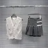 クラシックベビートラックスーツ女の子半袖スーツデザイナー服サイズ100-160 cmかわいいTシャツとポケットスカート