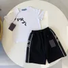 Designer Brand Baby Clothing Set Kids T-shirts Shorts SetS Toddler Blue Shorts blanc Black Boys Girls Girls Summer Luxury Tracksuit Youth Vêtements