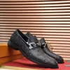 New 2024 Men's Genuine Leather Formal Business Dress Shoes Designer Brand Office Handmade Party Oxfords Tamanho 38-45 HRE00002