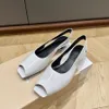 Einfach die Reihenschuhe flache Sandale Peep-Toe Leder Sandale Low Heels Kleiderschuhe Luxus Designer Flat Heels Büroschuhe Fabrikschuhschuhschuhe