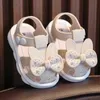 Sandals Newborn baby sandals summer bow shoes anti slip soft sole sandals baby walking and toddler shoe accessoriesL240429